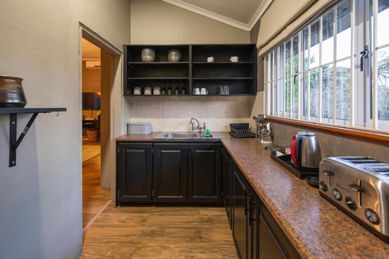 Fever Tree Guesthouse Hillcrest Extérieur photo